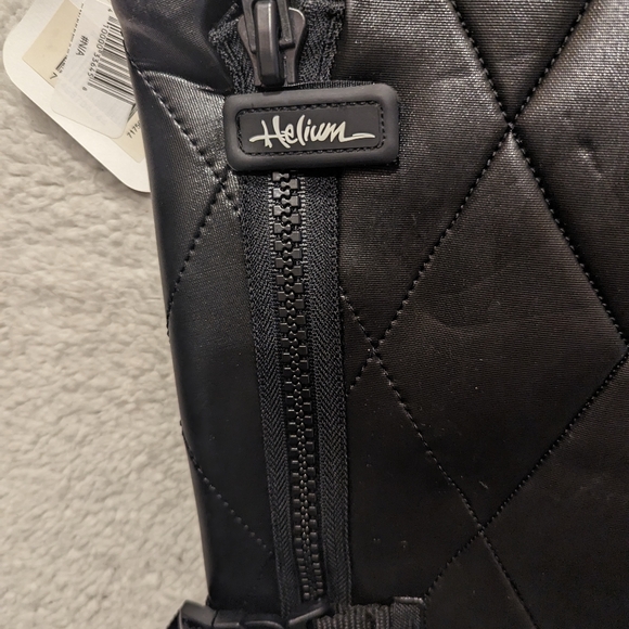 Helium - Division Diamond Tuck GS [Size Med] Airsoft Vest - Picture 3 of 5